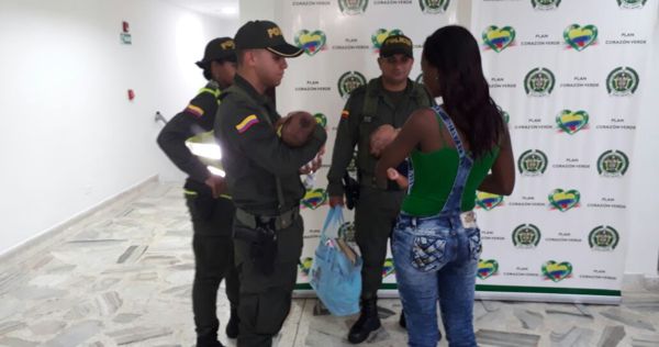 Rescatan a una mujer y sus mellizos del encierro en su propio hogar | Noticias de Buenaventura, Colombia y el Mundo