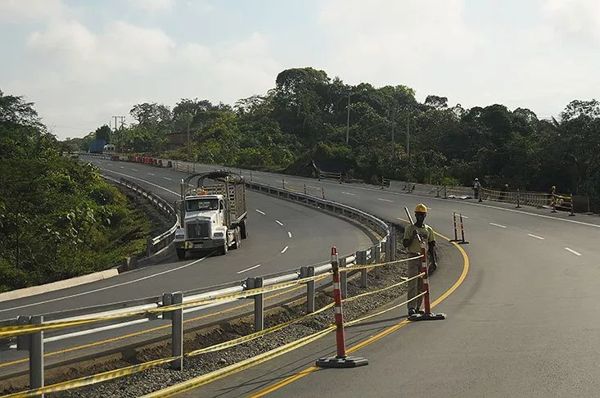 Revista extranjera resalta los avances en las carreteras de Colombia | Noticias de Buenaventura, Colombia y el Mundo