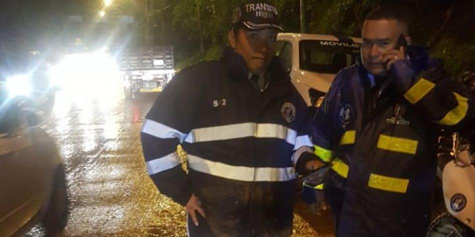 Vendaval dejó ocho derrumbes en vía Cali a Buenaventura | Noticias de Buenaventura, Colombia y el Mundo