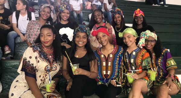 Asi se vivió el desfile de la afrocolombianidad en Buenaventura | Noticias de Buenaventura, Colombia y el Mundo