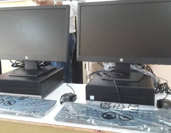 Gobernación entregó computadores a colegio de Buenaventura | Noticias de Buenaventura, Colombia y el Mundo