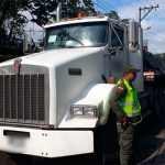 Fue requerido por supuestos guardas de tránsito y le terminaron hurtando camión con carga millonaria | Noticias de Buenaventura, Colombia y el Mundo