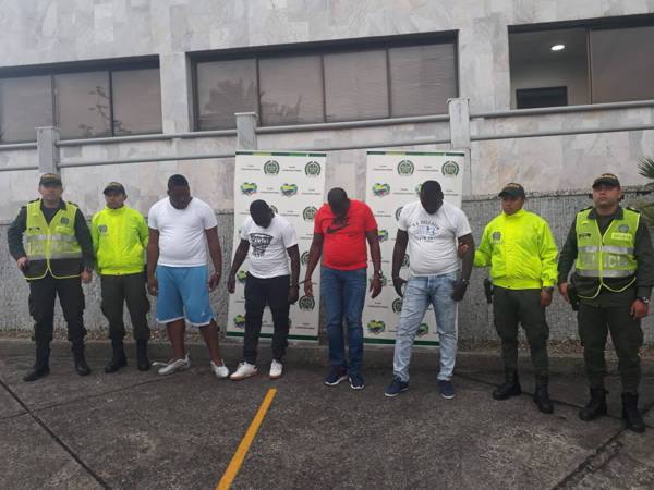 Policía captura a "Julito", "Chuma" y otros integrantes de "La Local" | Noticias de Buenaventura, Colombia y el Mundo