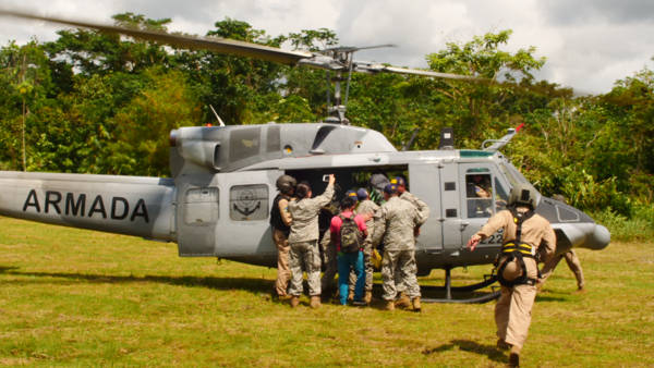 Armada atiende el nacimiento de un bebé y atienden a una mujer con complicaciones de salud en Chocó | Noticias de Buenaventura, Colombia y el Mundo