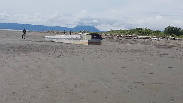 Armada encuentra semisumergible abandonado del ELN | Noticias de Buenaventura, Colombia y el Mundo