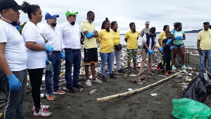 Recogen más de una tonelada de basuras en Punta Soldado | Noticias de Buenaventura, Colombia y el Mundo