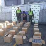 Policía capturó a un taxista con 30 cajas de licor fraudulento | Noticias de Buenaventura, Colombia y el Mundo
