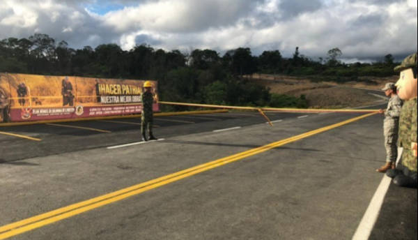 Ingenieros Militares entregaron más de mil metros de carretera pavimentada | Noticias de Buenaventura, Colombia y el Mundo