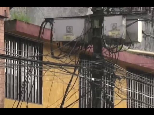 Alcalde responde a denuncia sobre telarañas de cables que están causando emergencias en Buenaventura | Noticias de Buenaventura, Colombia y el Mundo