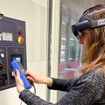 Arreglar una máquina con indicaciones holográficas o entrar en un corazón humano: probamos HoloLens 2 en varios casos de uso