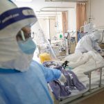 Ascienden a más de 2.200 las víctimas mortales por el coronavirus