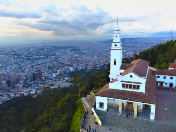 Bogotá D.C., Antioquia y Valle esperan que su PIB crezca 3,5% este año