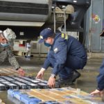 Un total de 1.2 toneladas de clorhidrato de cocaína, fueron incautadas por la Armada de Colombia