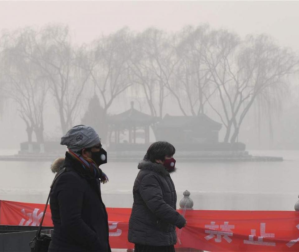 Reactivación de economía china ya ve en la contaminación ambiental - Sectores - Economía