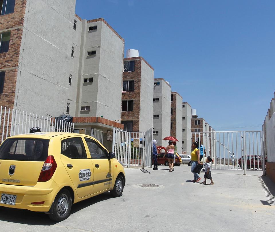 Cuarentena: Problemas de arrendamiento y parqueaderos en conjuntos residenciales - Finanzas Personales - Economía