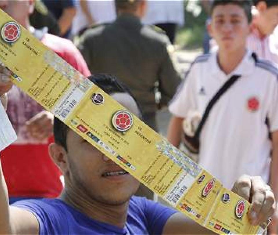 Federación de Fútbol: Dijín inspeccionó sede por caso boletas Selección Colombia - Unidad Investigativa