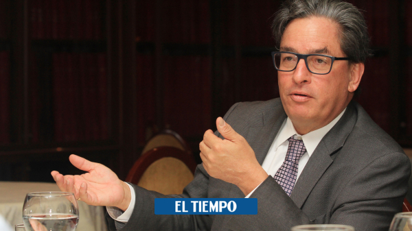 Minhacienda habla sobre propuesta de subsidio de renta básica en Colombia - Sectores - Economía