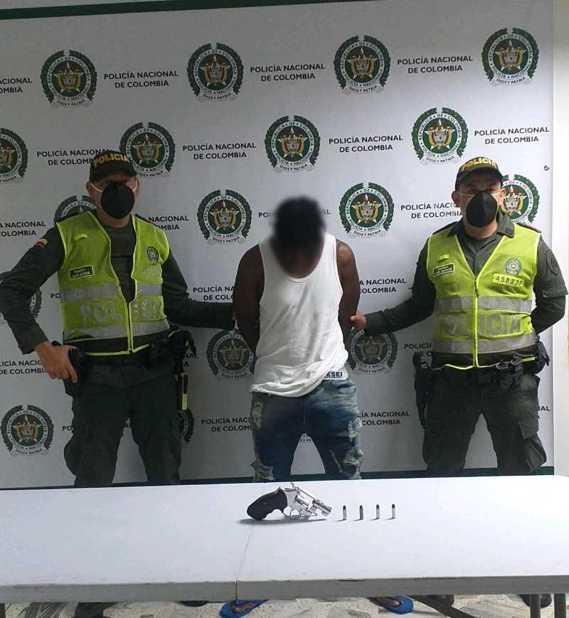 Capturado sujeto con arma y munición ilegal en Buenaventura
