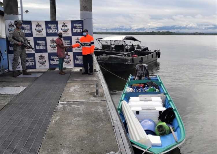 Armada de Colombia recupera en buenaventura una embarcación que había sido hurtadaArmada de Colombia recupera en buenaventura una embarcación que había sido hurtada