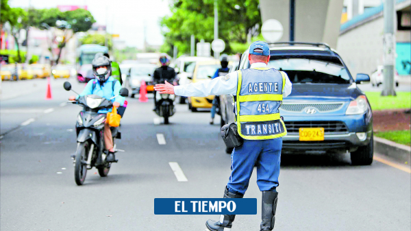 Agente de tránsito da positivo covid-19 y aíslan a 37 colegas en Cali - Cali - Colombia