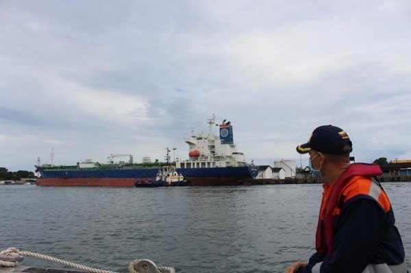 Dimar recibió a la embarcación con mayores dimensiones que ha ingresado al puerto de Tumaco | Noticias de Buenaventura, Colombia y el Mundo