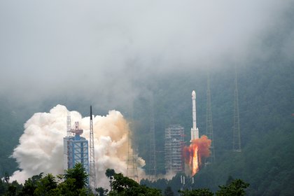 Momento del despegue del último satélite del sistema chino de navegación Beidou (BDS) EFE/ Huai Yu
