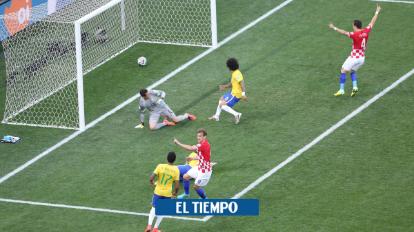 El prime gol del Mundial es, por primera vez, un autogol, Marcelo, Brasil 2014 - Fútbol Internacional - Deportes