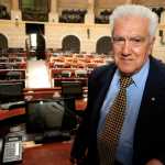 Forerito el hombre que maneja el audio del Senado hace más de 40 años - Congreso - Política