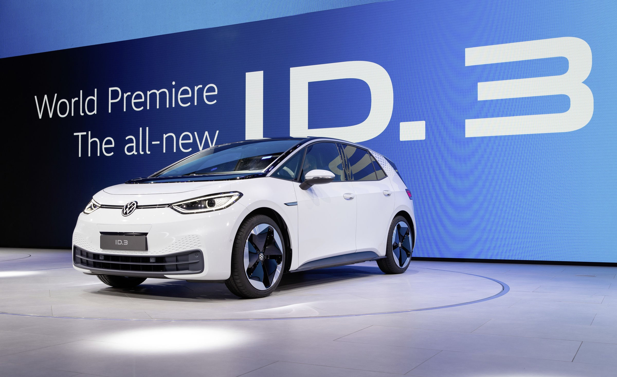 Bridgestone estrena la tecnología Enliten en el Volkswagen ID.3