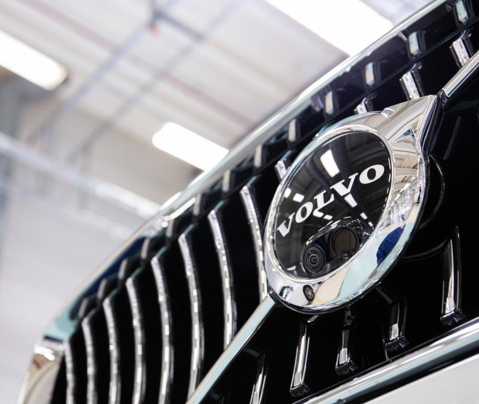 Hay que incentivar más la compra de vehículos: Volvo - Empresas - Economía