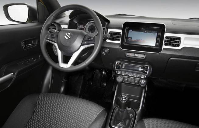 Interior funcional en el nuevo Suzuki Ignis.
