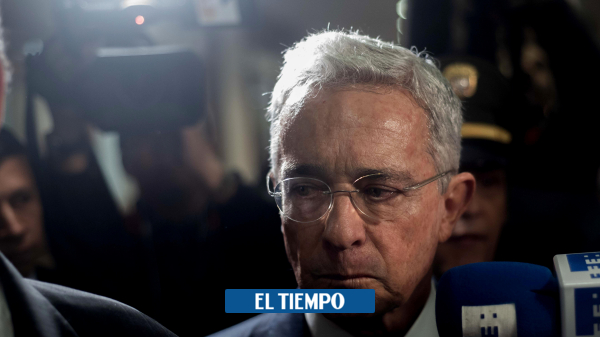 Uribe criticó venida de médicos cubanos - Congreso - Política