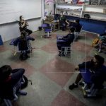 Brasil vive el dilema de reabrir o no las escuelas ante una pandemia que no cesa