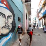Cuba suma 31 casos de COVID-19 y su primera muerte en más de tres semanas