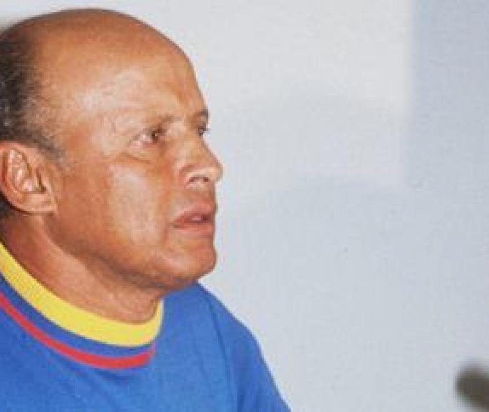 Libro sobre la vida del técnico Gabriel Ochoa Uribe - Fútbol Colombiano - Deportes
