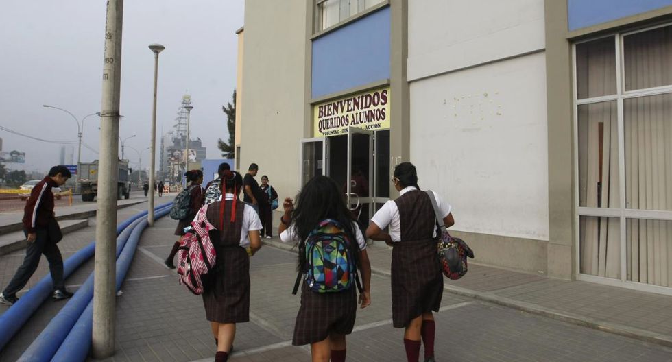 Perú: Cómo usar la tecnología para contener la deserción escolar a cuatro me