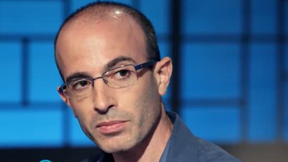 “La gente imagina la revolución de la inteligencia artificial y la automatización como un evento único, pero vamos a enfrentar una cadena de revoluciones”, advirtió Yuval Noah Harari.
