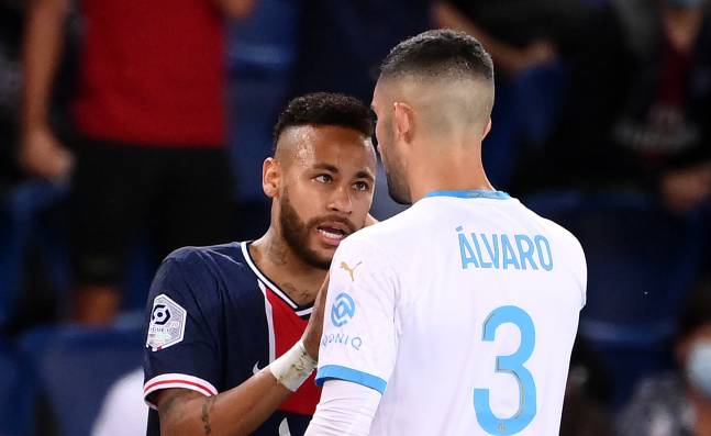 Neymar y Álvaro se quedan finalmente sin sanción tras acusaciones de racismo en Francia