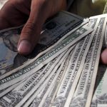 Qué tan costoso estará el dólar en Colombia al cierre del 2020 - Sector Financiero - Economía