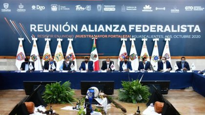 Alianza Federalista respondió a gobernadores que mostraron su apoyo a AMLO (Foto; Twitter@AFederalista)