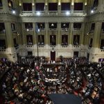 Con el rechazo de la oposición y el apoyo en las calles: el impuesto a la riqueza por única vez llega al Congreso de Argentina