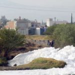 10 años encubriendo el envenenamiento de niños: cómo ocultó México la contaminación de un río por transnacionales