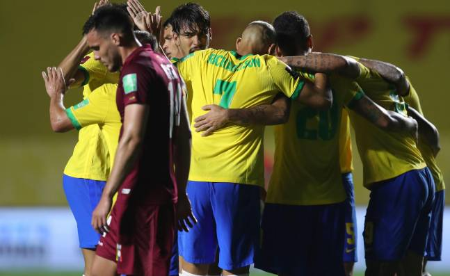 El líder Brasil se marea sin los dribles y el desequilibrio de Neymar