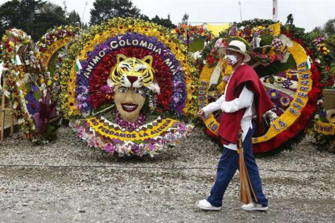 Nostálgico Desfile de Silleteros enseña a Colombia a florecer tras la covid