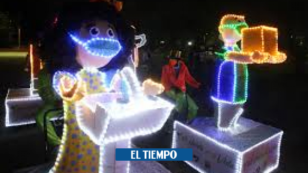 Alumbrado navideño móvil de Cali salta hasta huecos en las calles - Cali - Colombia