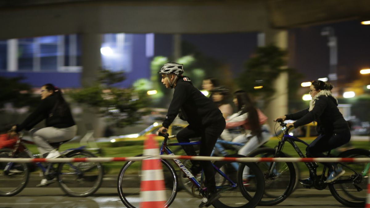 La ciclovía nocturna programada para este 10 de diciembre fue cancelada por la Alcaldía de Bogotá para evitar aglomeraciones y un pico en los casos