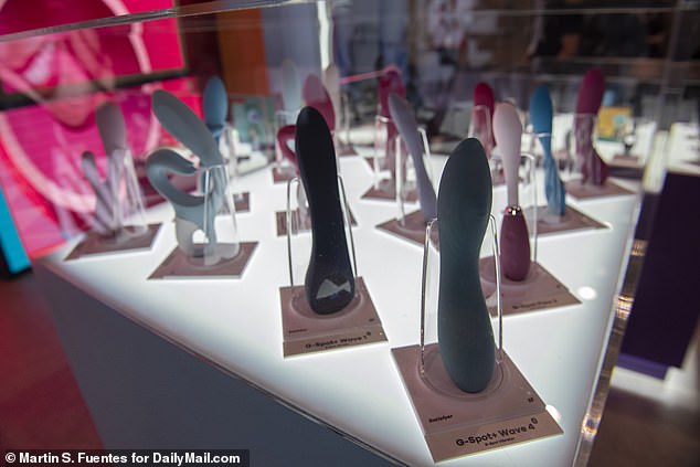 Satisfyer trajo un tesoro de vibradores al Consumer Electronics Show de este año, uniéndose a varias otras compañías en la industria de la tecnología sexual.