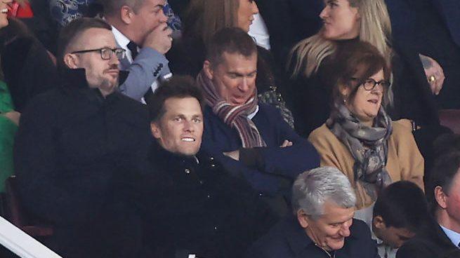 Tom Brady asiste al partido del Manchester United, y todo lo que eso posiblemente implica | Noticias de Buenaventura, Colombia y el Mundo