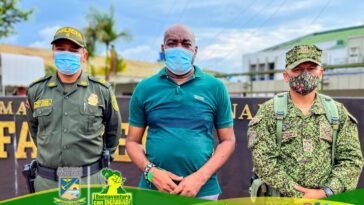 Alcalde y Fuerza Pública trabajan de la mano para devolverle tranquilidad a la comunidad luego del hecho registrado en el Malecón Bahía de la Cruz  | Noticias de Buenaventura, Colombia y el Mundo