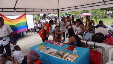 Con la participación de tres representantes de las Comunidades Indígenas se celebró el Día del Libro  | Noticias de Buenaventura, Colombia y el Mundo